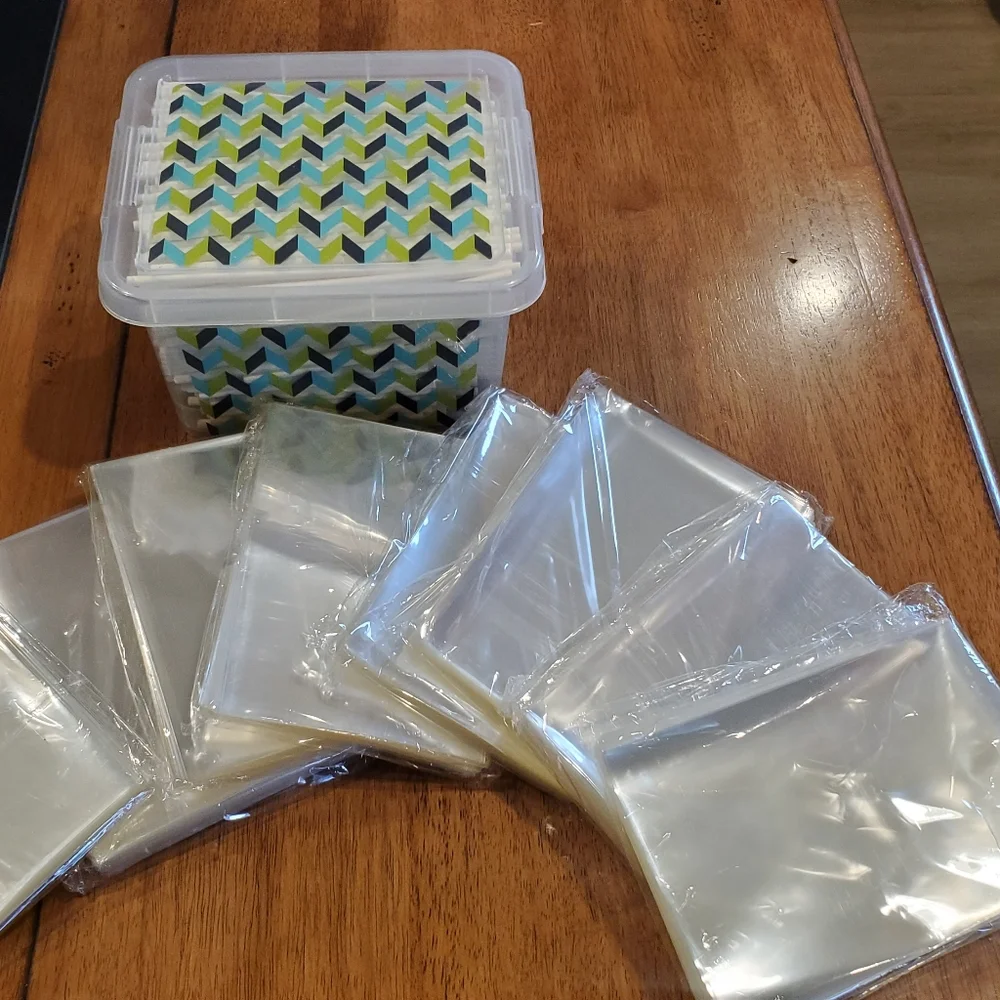 OVER 1,000 CELLO BAGS / TREAT BAGS AND CAKE POP STICKS BAKING
